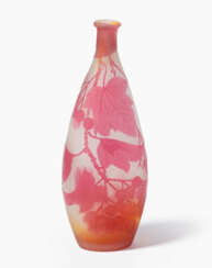 Etablissements Gallé, Vase "Groseilles"