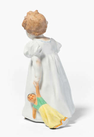 Meissen, Figur "Kind mit Puppe". - photo 2
