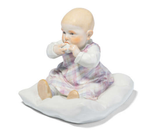 Meissen, Figur "Kind auf einem Kissen sitzend". - photo 1