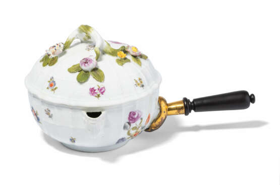 Meissen, Saucenpfännchen mit Blumendekor - photo 1