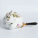 Meissen, Saucenpfännchen mit Blumendekor - photo 2