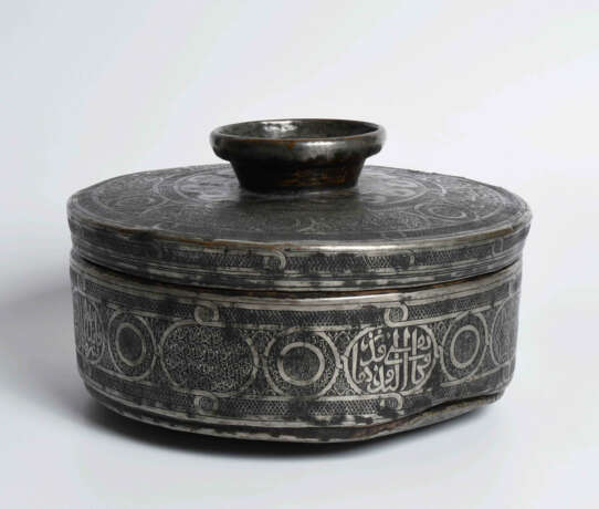 Mamluk-Deckeldose - photo 8