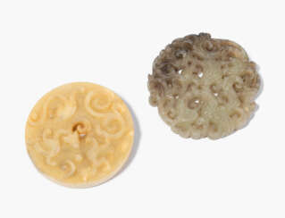 Lot: 2 Jadeobjekte