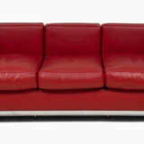 Le Corbusier, Charlotte Perriand und Pierre Jeanneret, Sofa "LC3" - photo 1