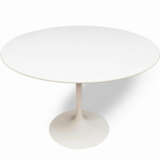 Eero Saarinen, Esstisch "Pedestal" - Foto 1