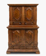 Мебель. Kabinettschrank