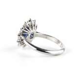 Gold ring with natural sapphire and diamonds Gold 20th century - photo 7