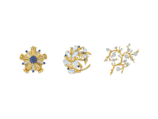 TIFFANY & CO. TWO MULTI-GEM AND DIAMOND BROOCHES AND UNSIGNED BROOCH - фото 1