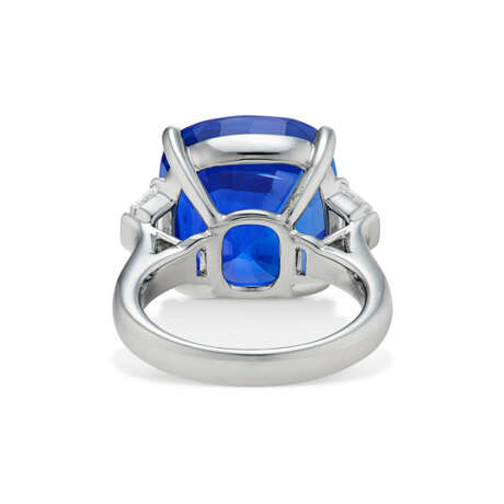 SAPPHIRE AND DIAMOND RING - Foto 5