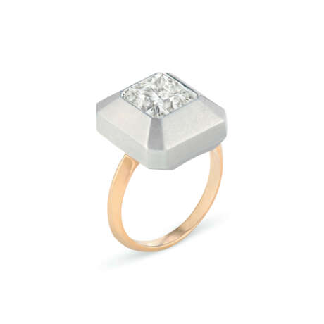 TAFFIN DIAMOND RING - photo 1