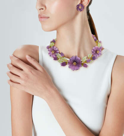 ZADORA SET OF AMETHYST, GREEN BERYL AND DIAMOND 'PANSY' JEWELRY - фото 2