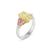 COLORED DIAMOND RING - photo 1