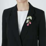 SUZANNE BELPERRON AQUAMARINE AND TOURMALINE 'LEAVES AND BERRIES' BROOCH - photo 2