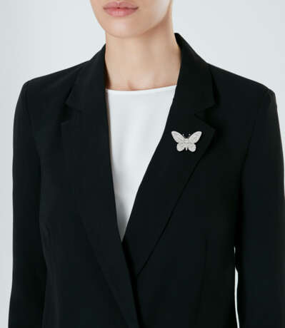 CARTIER DIAMOND BUTTERFLY BROOCH - photo 2