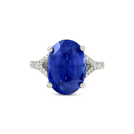 SAPPHIRE AND DIAMOND RING - photo 4