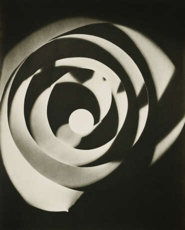 Man Ray. Rayograph 1923/78 - photo 1