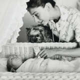 Richard Avedon. Audrey Hepburn with Sean - photo 1