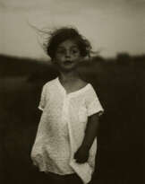 Diane Arbus. Child in a nightgown, Wellfleet, Mass., 1957