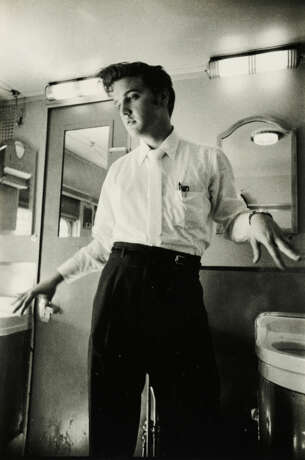 Alfred Wertheimer. Elvis Presley - photo 1