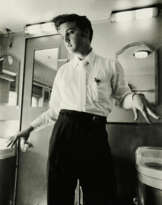 Alfred Wertheimer. Elvis Presley