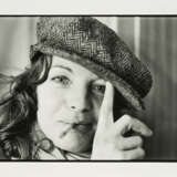 Robert Lebeck. Romy Schneider in Berlin 1976 - фото 1