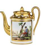 Обзор. Фарфоровый чайник фабрики Гарднер. Россия, 1820-1830-е гг.