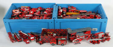 Ca. 200 Feuerwehrmodelle 1980-2010er Jahre, unters…