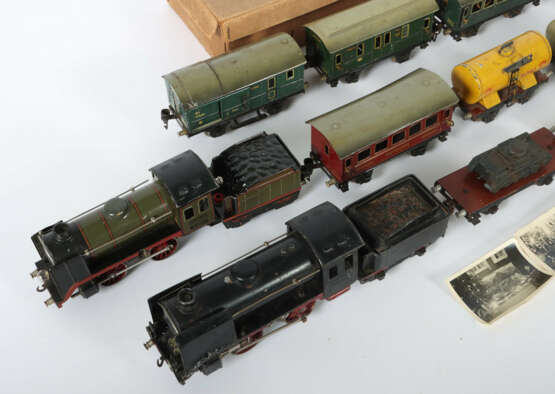 Konvolut Eisenbahn Märklin, Spur 0, 1x Dampflok R … - photo 3