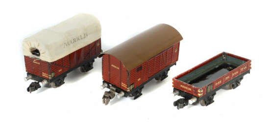 3x Güterwagen Märklin, Spur H0, 1x Planenwagen 363… - photo 1