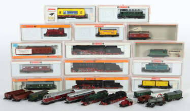 Konvolut Spur N Arnold, 11 Lok´s und Triebwagen: 2…