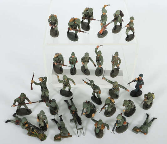 Konvolut Soldaten Elastolin, Masse bemalt, ca. 29 … - photo 2
