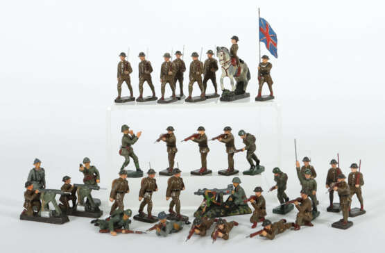 Konvolut Soldaten meist Leyla u. a., Masse bemalt,… - photo 1