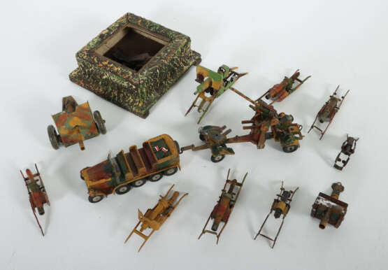 Konvolut Geschosse Hausser, Märklin u. a., Metall … - photo 2