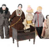 5 Stubenpuppen m. Rock & Graner-Bett Bisquitporzel… - photo 1