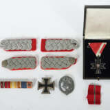 Konvolut Militaria 2. WK, 3 Orden: 1x Eisernes Kre… - photo 1