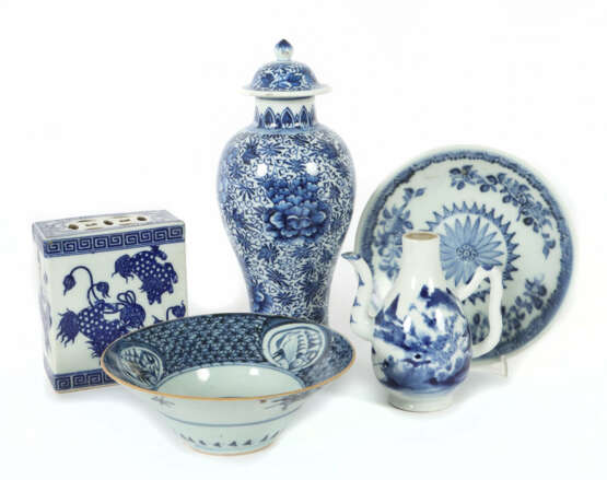 5-teiliges Porzellankonvolut China, 19. Jh., Porze… - Foto 1