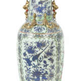Bodenvase China, 1. Hälfte 20. Jh., Weißporzellan,… - photo 1