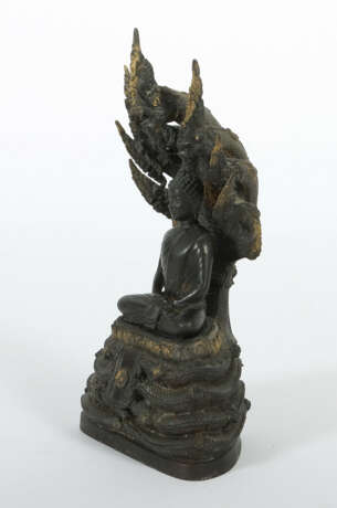 Naga schützt den Buddha Gautama Indien, 19./20. Jh… - Foto 2