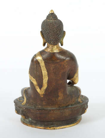 Buddha Shakyamuni Indien, Mitte 20. Jh., Bronze, t… - фото 2