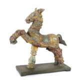 Pferdefigur im Sprung Indien/Rajasthan, 19./20. Jh… - Foto 1