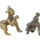 2x Krishna als Kind Indien, 19. Jh., Bronze, beide… - photo 1