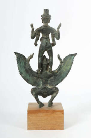 Vishnu auf Garuda Indien, 19. Jh., Bronze, vollpla… - photo 2