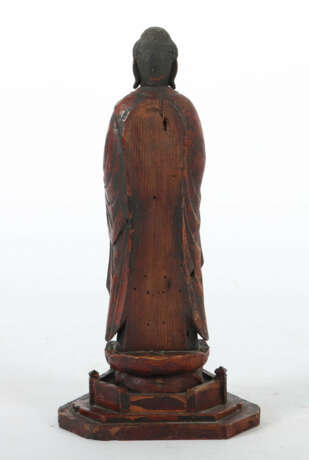 Amida Japan, 18./19. Jh., Holz, geschnitzt, rote L… - photo 2