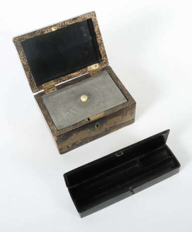 Tee- und Pinselbox Japan, 1. Hälfte 20. Jh., Holzk… - Foto 2