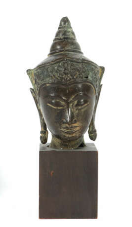 Kleiner Buddhakopf Thailand, 18./19. Jh., Bronze, … - photo 1