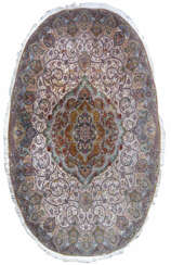 Ovaler Tabriz Nordwestpersien, um 1980, Korkwolle …