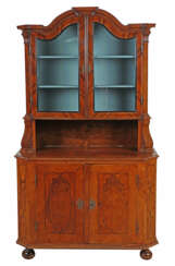 Barock-Aufsatzschrank 18. Jh., Nussbaum/Nussbaumma…