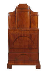 Biedermeier-Schreibschrank mit Pultschublade 2. Vi…