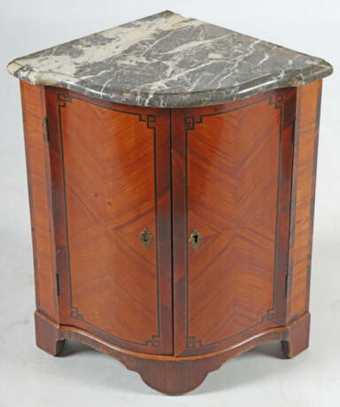 Encoignure-Schränkchen im Louis XV-Stil 19. Jh., z… - photo 2