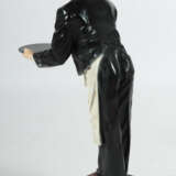 Kellnerfigur als Tabletthalter 20. Jh., Kunststoff… - photo 2